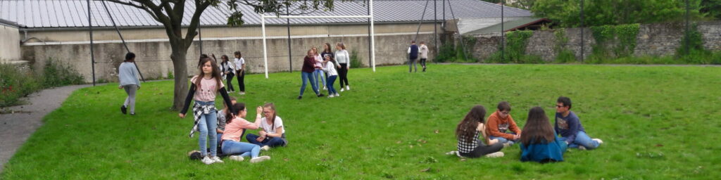 Récré terrain de foot (2)